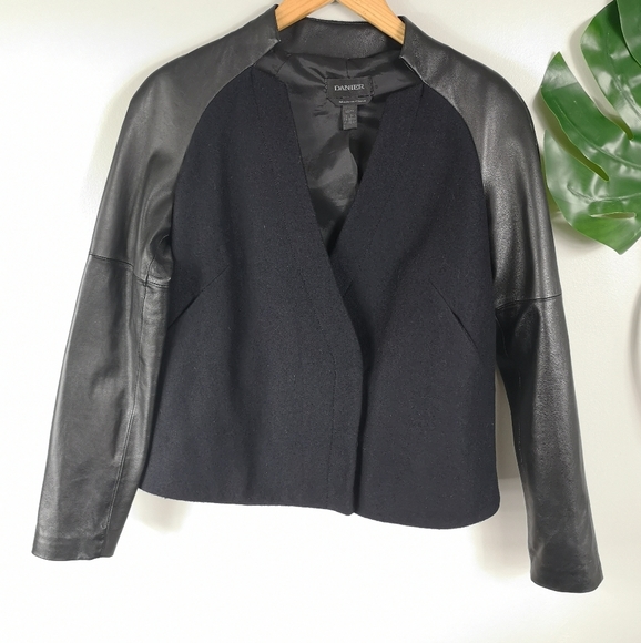 Danier leather wool and leather coat - Picture 6 of 16